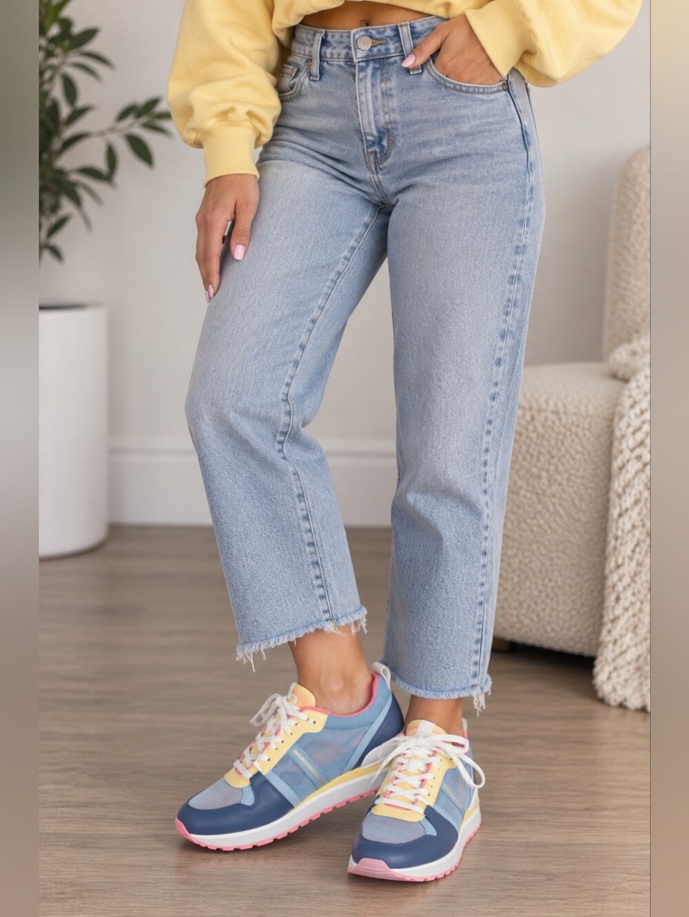 MICHAEL Michael Kors Dash Sneaker  Size 7